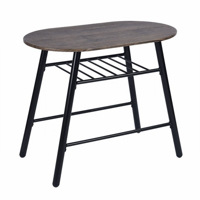 A mesa de jantar e a cadeira contemporâneas do metal ajustaram a mobília da casa