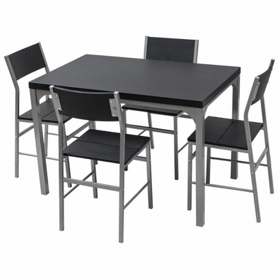 A mesa de jantar preta de madeira da casa ajustou 4 cadeiras de Seater com quadro do metal