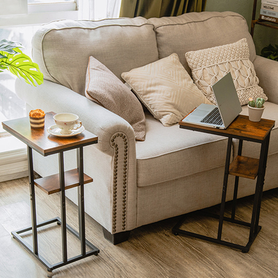 O assentamento estreito moderno C apresenta Nightstand para Sofa End